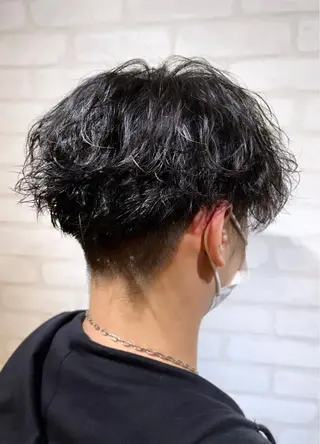 ショート パーマ メンズ 髪質改善×艶カラー ANDIAMO 楓のヘアスタイル