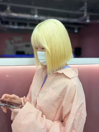 ミディアム カラー 田中麻鈴/ハイトーン /ミルクティーのヘアスタイル