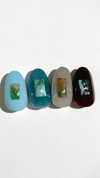 ネイル nail salon　Natural Cure所属・平井 彩香のネイルデザイン