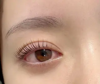 マツエク・マツパ アイブロウサロン Eyepreme渋谷 【眉毛専門店】所属・森山 奈保子の眉毛・アイブロウイメージ