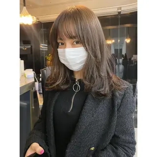 ミディアム カラー Teal所属・大石 沙季のヘアスタイル