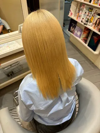 ロング Hair'sGallery 堺高島屋店所属・大亀 佑月 👑ハイトーン👑のヘアスタイル
