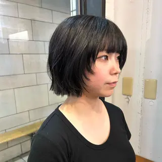 ショート écouter所属・ジェンダーレスカット ハイトーン/カイセイのヘアスタイル