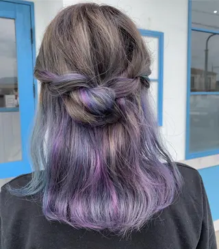 セミロング カラー corazon ブリーチのヘアスタイル