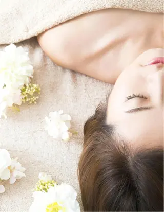 山嵜 まりこのエステ・リラクイメージ