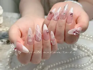 ネイル Nail Salon To Beのネイルデザイン