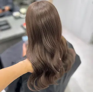 ロング カラー ATEbyluis 喜連瓜破/平野のヘアスタイル