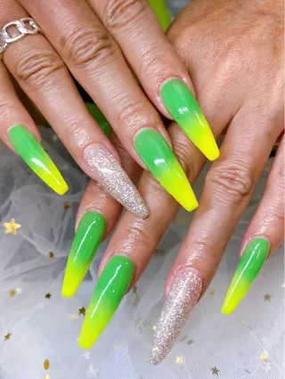 ネイル 【トロワ ラパン】 Mayaのネイルデザイン