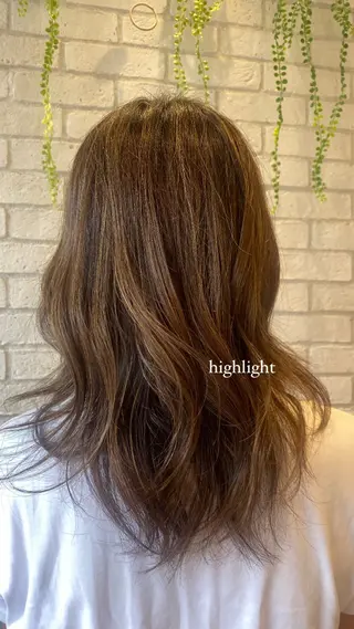 カラー 🌟小出 倫花🌟のヘアスタイル