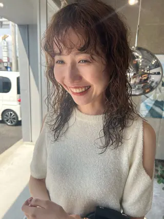 ロング パーマ nishibu ayukaのヘアスタイル