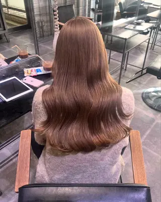 カラー AYANE 韓国ヘア /レイヤーカットのヘアスタイル