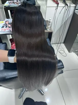 ロング 髪質改善/透明感カラ ー/レイヤー/あやはのヘアスタイル