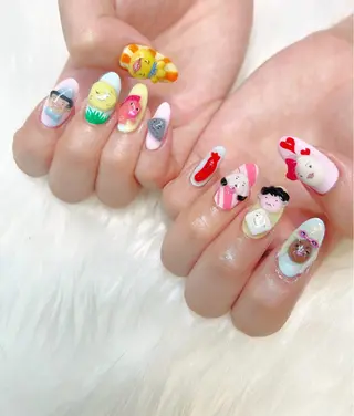 ネイル glow_ nailのネイルデザイン
