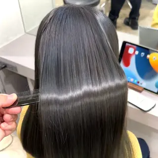 ロング 🚨無料縮毛矯正 モデル募集中🚨のヘアスタイル