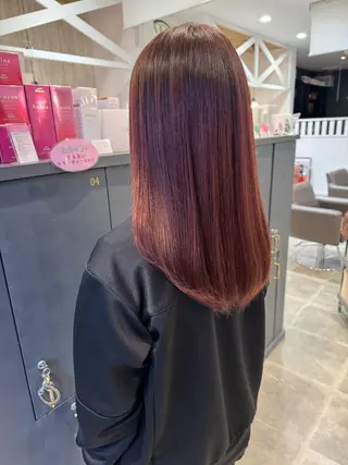 ロング 細沼 葵のヘアスタイル