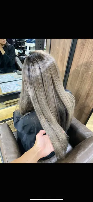 ロング 山影✨バレイヤージュ ハイライト✨メンズ◎のヘアスタイル