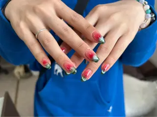 ネイル poli nailsのネイルデザイン