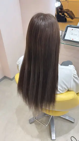 ロング MEZoN【メゾン】所属・MEZoN / marinのヘアスタイル