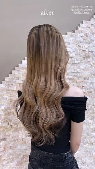 ロング カラー ヘアアレンジ アンク・クロス渋谷店所属・ANKH CROSS ゆうかのヘアスタイル