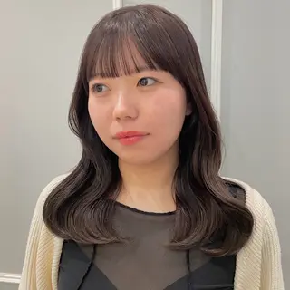 セミロング 🩶赤み消しカラー 🐈⬛荻野美思🐾のヘアスタイル