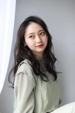 ロング カラー 韓国/ヘアアレンジ/ 髪質改善/夏美のヘアスタイル