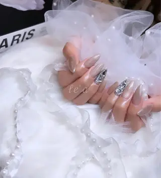 ネイル le'a-レア-【ア イ×ネイル×眉】のネイルデザイン