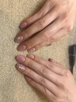 ネイル Crea la Luce久留米小森野店所属・nail annaのネイルデザイン