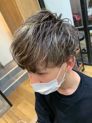 ショート カラー メンズ 天野 開のヘアスタイル