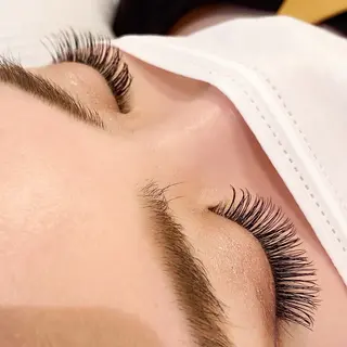 マツエク・マツパ Lucia 山下のマツエク・マツパデザイン