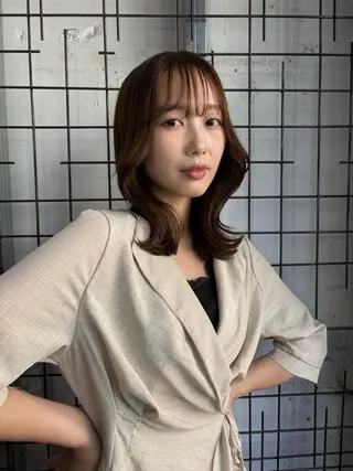 カラー AYANE 韓国ヘア /レイヤーカットのヘアスタイル