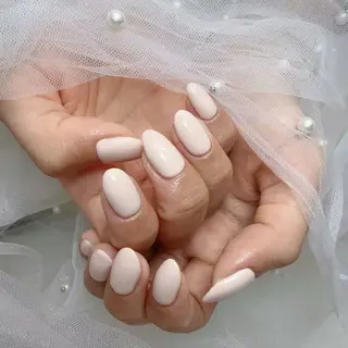 ネイル Fairyフェアリーネイルサロン所属・シズ セキのネイルデザイン