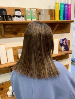 カラー 竹村 恵功代のヘアスタイル