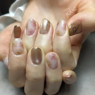ネイル jolie  ISIHARAのネイルデザイン