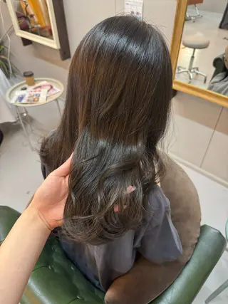 セミロング 渡邊 里彩のヘアスタイル
