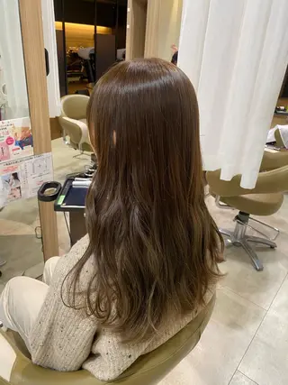 ロング カラー 松本 絢乃のヘアスタイル