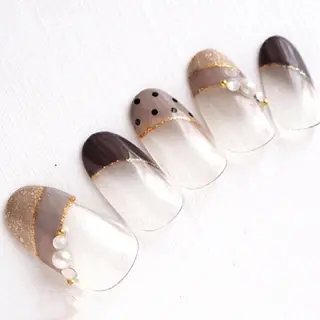 ネイル Chiara チップ長さ出しのネイルデザイン