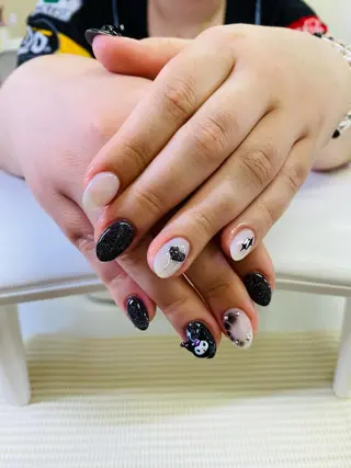 ネイル Chun Chun nail所属・ヒュン オアンのネイルデザイン