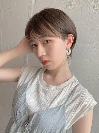 ショート カラー Fuuu《フゥ》所属・シノザキ シンゴのヘアスタイル