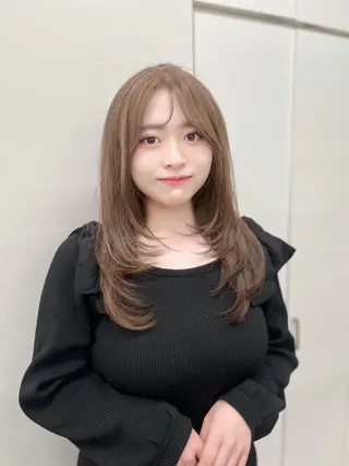 カラー 🍒レイヤーカット/ 暖色カラー🍒のヘアスタイル