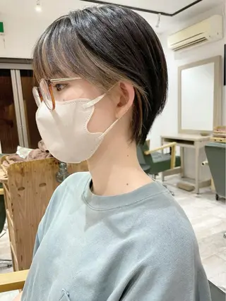 ショート シンプル+αな デザインを 松崎陸のヘアスタイル