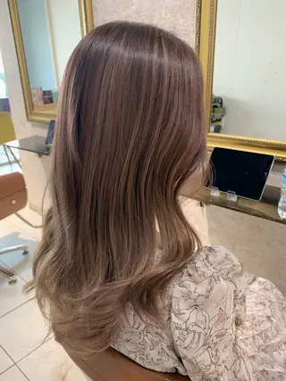 セミロング CHELSEA神戸所属・MORISAKI ✂︎縮毛矯正のヘアスタイル