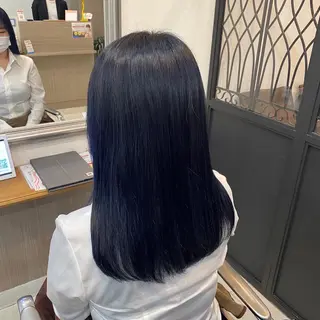 カラー 艶髪🥣透明感カラー 🫧前田奈津実のヘアスタイル