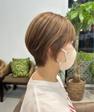 ショート カラー カイリ /レイヤーカットのヘアスタイル