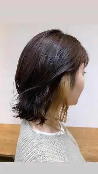 ミディアム カラー ハイトーン/レイヤー 💜Akaneのヘアスタイル