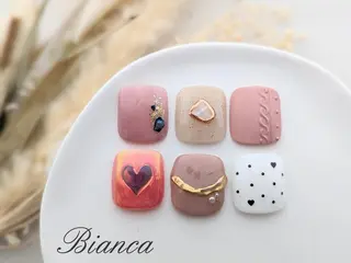 ネイル Bianca Suzukiのネイルデザイン