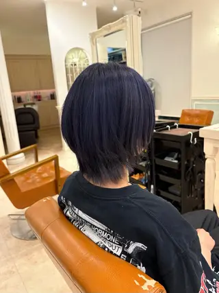 ショート カラー 岩崎 玲花のヘアスタイル