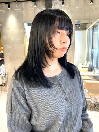 ロング すぎもと さき⚡️ 朝ラク・*パーマのヘアスタイル