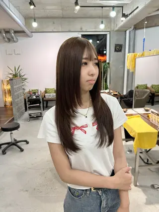 ロング カラー カイリ /レイヤーカットのヘアスタイル