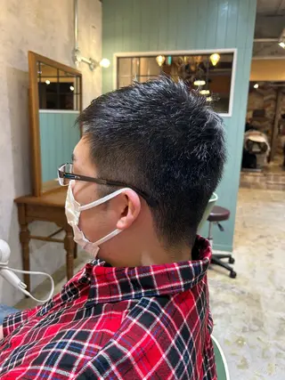 メンズ key5階 イソムラのヘアスタイル