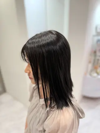 ミディアム カラー yuki ／ヘアカラーのヘアスタイル
